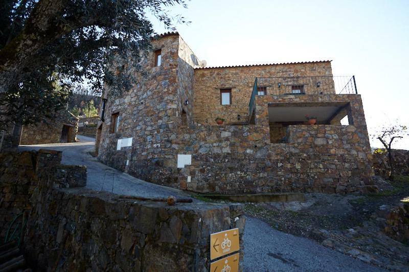 Casa Da Eira - Agua Formosa _ วิลาดิเร ภายนอก รูปภาพ