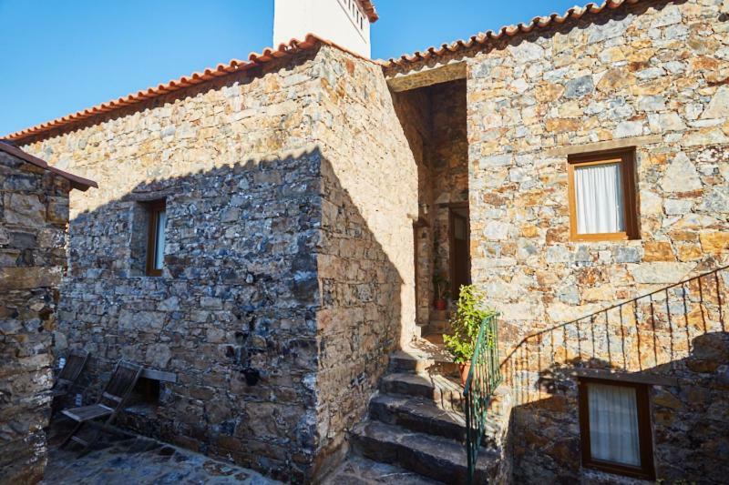 Casa Da Eira - Agua Formosa _ วิลาดิเร ภายนอก รูปภาพ